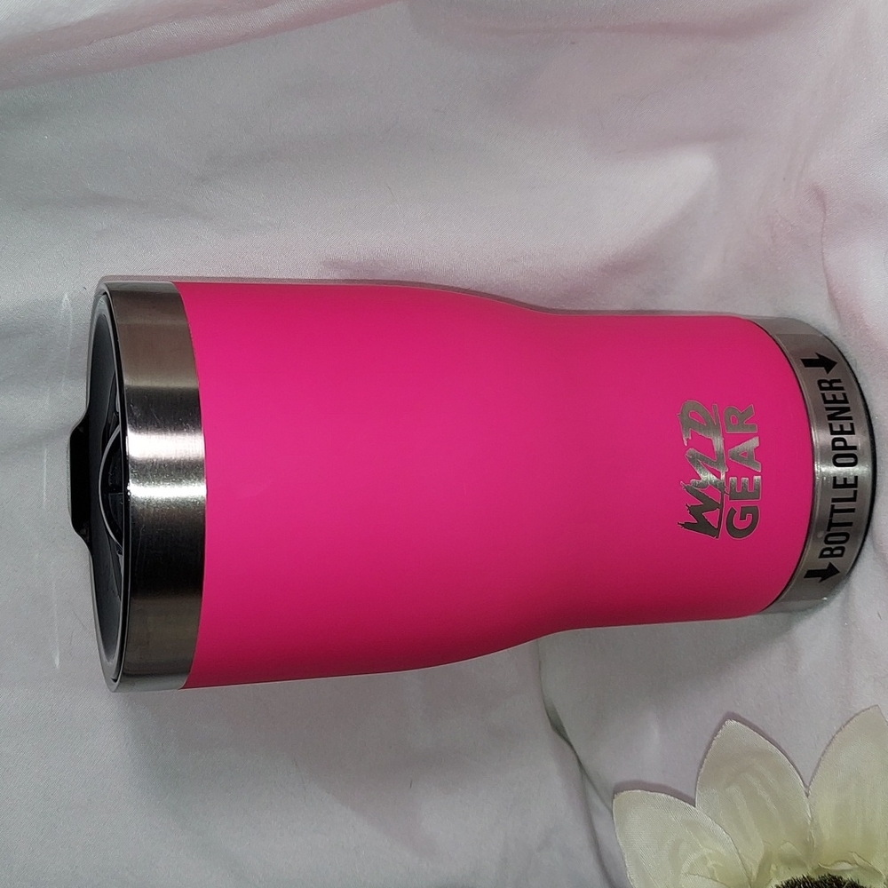 Wyld Gear Hot Pink Tumbler 20oz